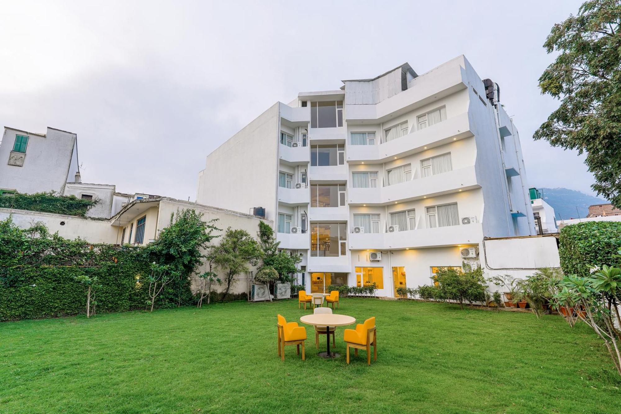 Bloom Hotel Katra Экстерьер фото