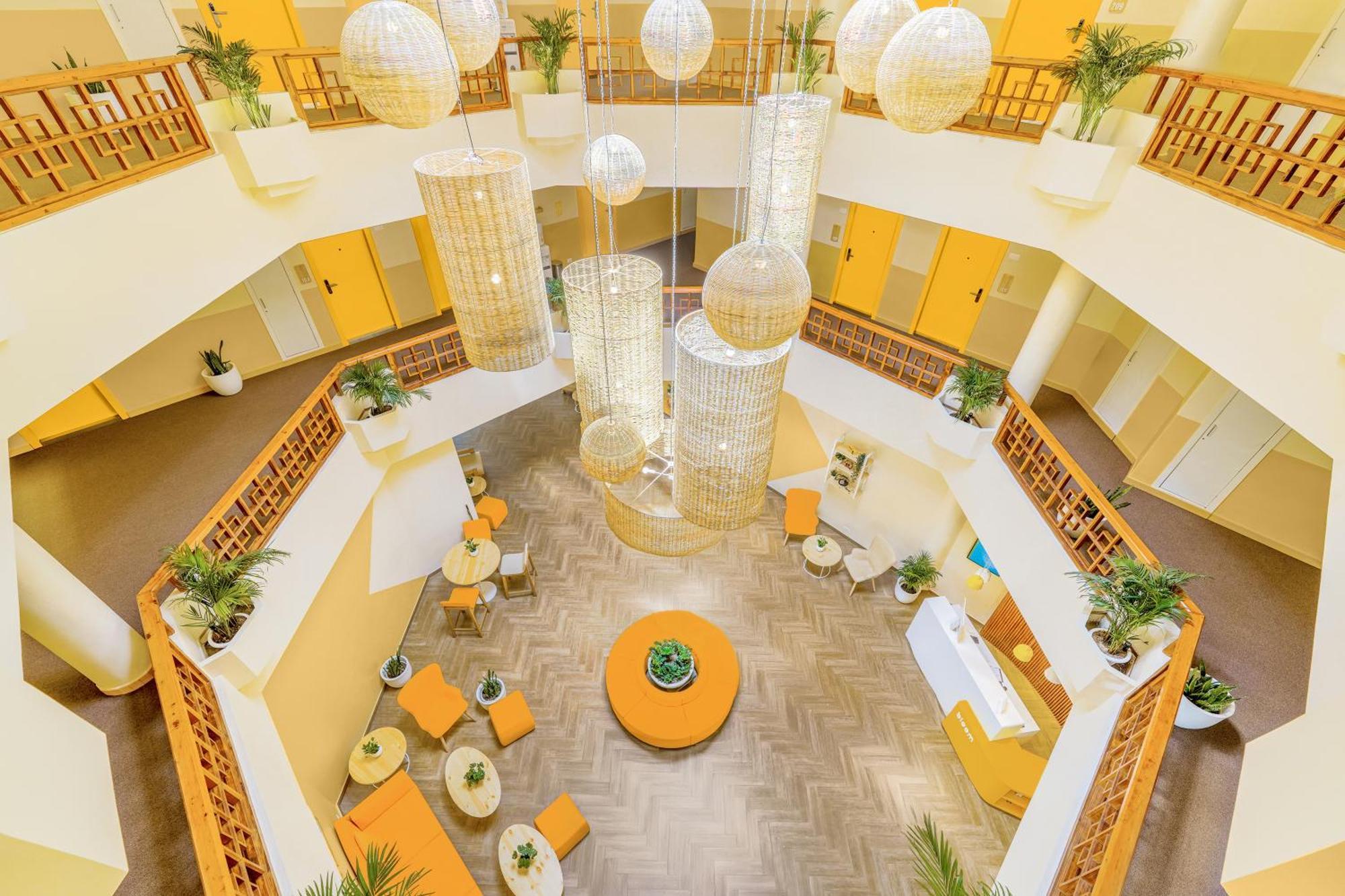Bloom Hotel Katra Экстерьер фото